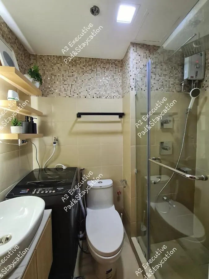 A2 Executive Pad & Staycation Manila 0*,